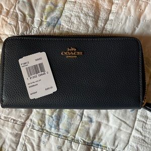 Coach Wallet Navy Blue
